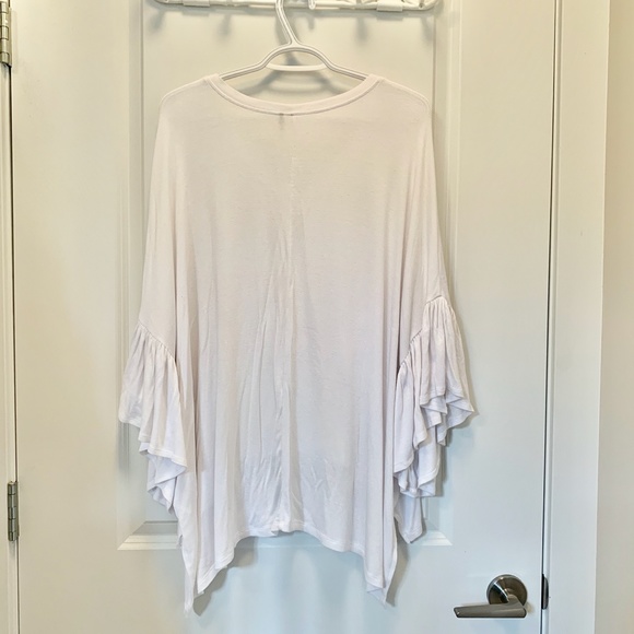 Anthropologie Akemi + Kin Capa Flutter Tunic - Picture 4 of 11